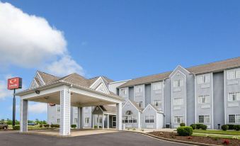 Econo Lodge Inn & Suites Evansville