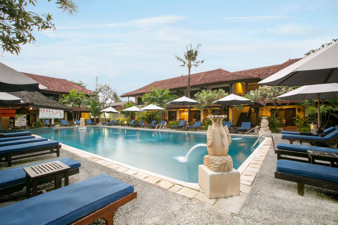 Legian Paradiso Hotel Bali Updated 22 Room Price Reviews Deals Trip Com
