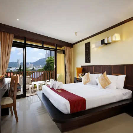Club Bamboo Boutique Patong Beach Resort