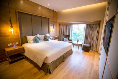 Luxury King Suite with Sea View Taj Fisherman's Cove Resort & Spa, Chennai Photo