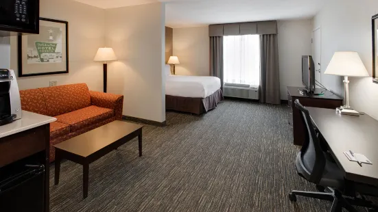 Holiday Inn Express & Suites East Wichita I-35 Andover