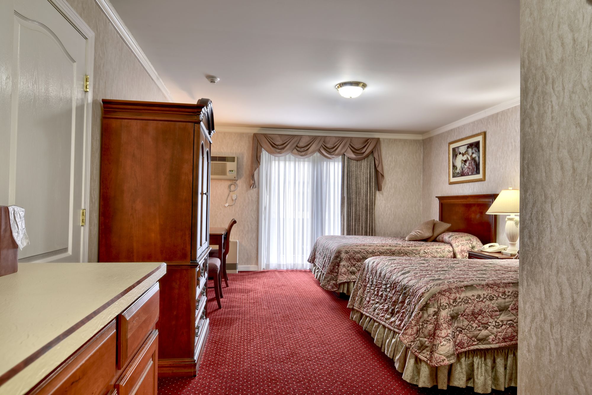 Roosevelt Inn & Suites Saratoga Springs