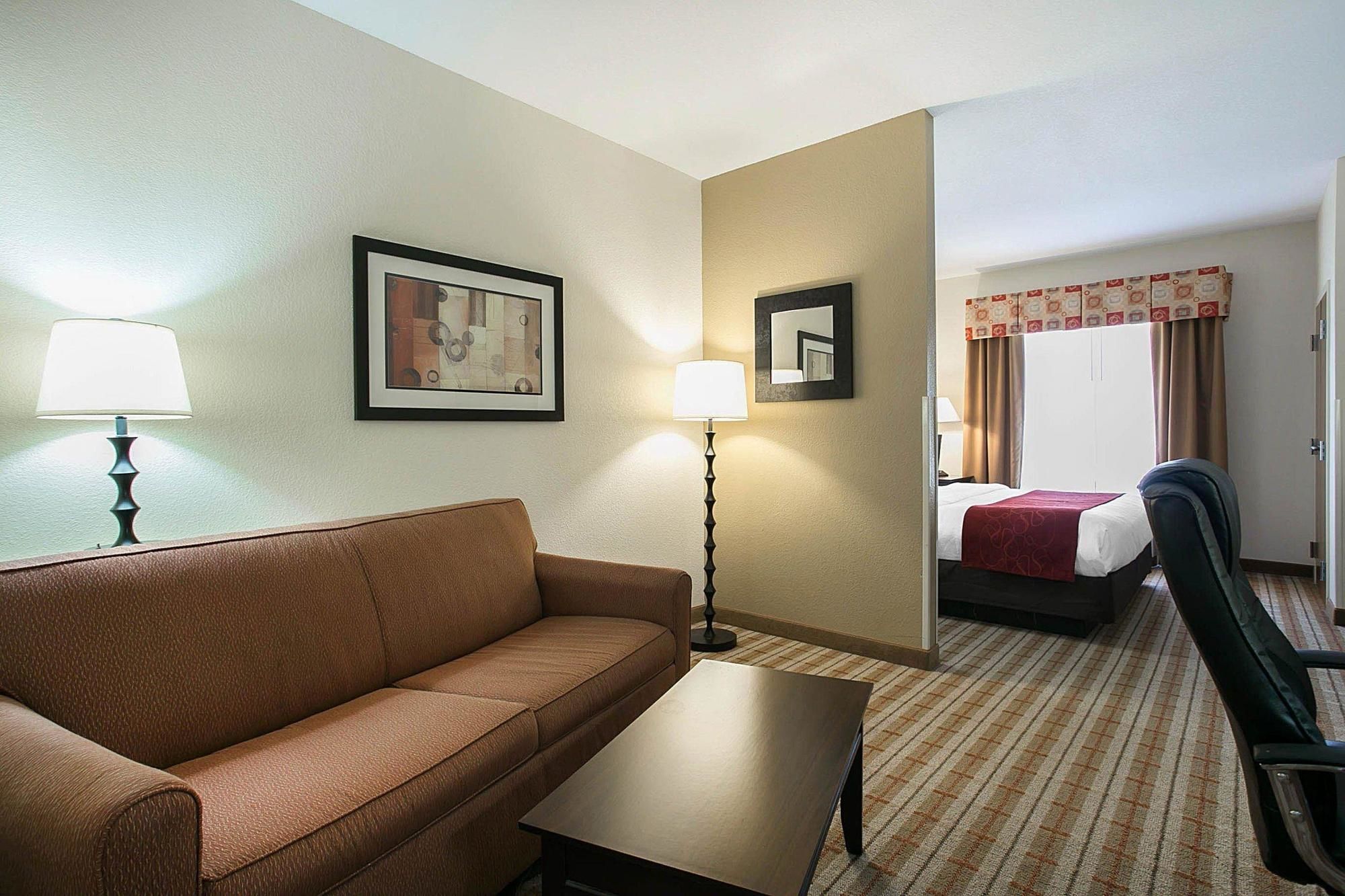 Comfort Suites Augusta Riverwatch