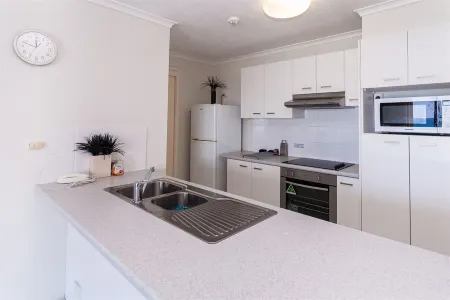 Baronnet Apartments Отели рядом с достопримечательностью «The Wax Museum»