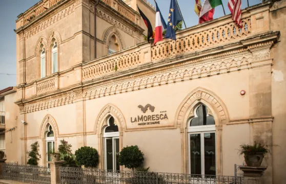 莫雷斯卡宅邸魅力酒店