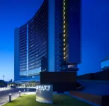 Hyatt Regency Ekaterinburg Hotel dekat Skb-Bank Arena