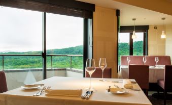 One Niseko Resort Towers - Housity