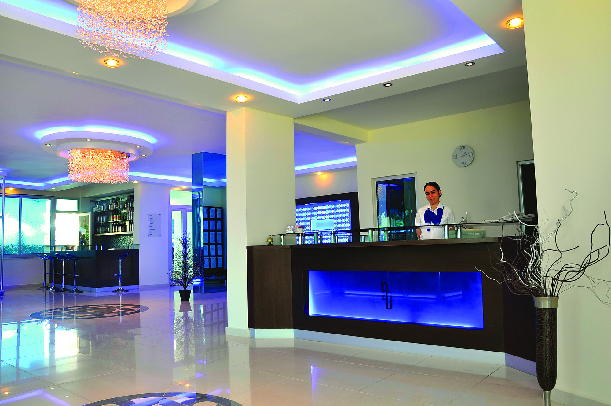 Blue Diamond Alya Hotel