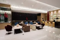 Best Western Plus Wanda Grand Hotel - bar