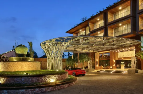 Jimbaran Bay Beach Resort and Spa by Prabhu Отели рядом с достопримечательностью «Pantai Muaya»