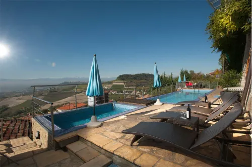 Felicin - Ristorante Albergo "Dimora Storica" Hotels in Farigliano