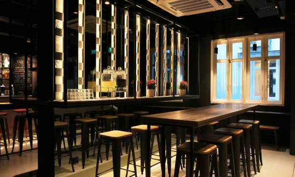 Cube Boutique Capsule Hotel @ Smith Street