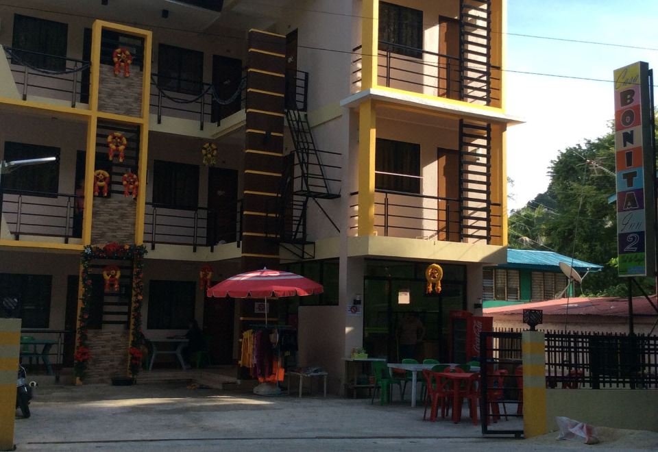 2. Casa Bon..