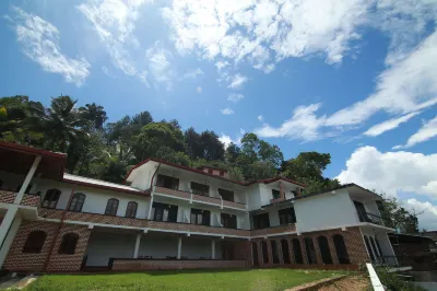 Mahaweli Regent Hotel Hotels in Sirimalwatta