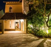 Nyne Hotels - the Muse, Bentota Отели в г. Бентота