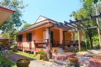 Phalaburi Resort by Dreamhouse Hotels in Ban Chang