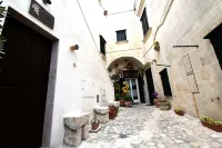 Hoplites Hotels in Matera