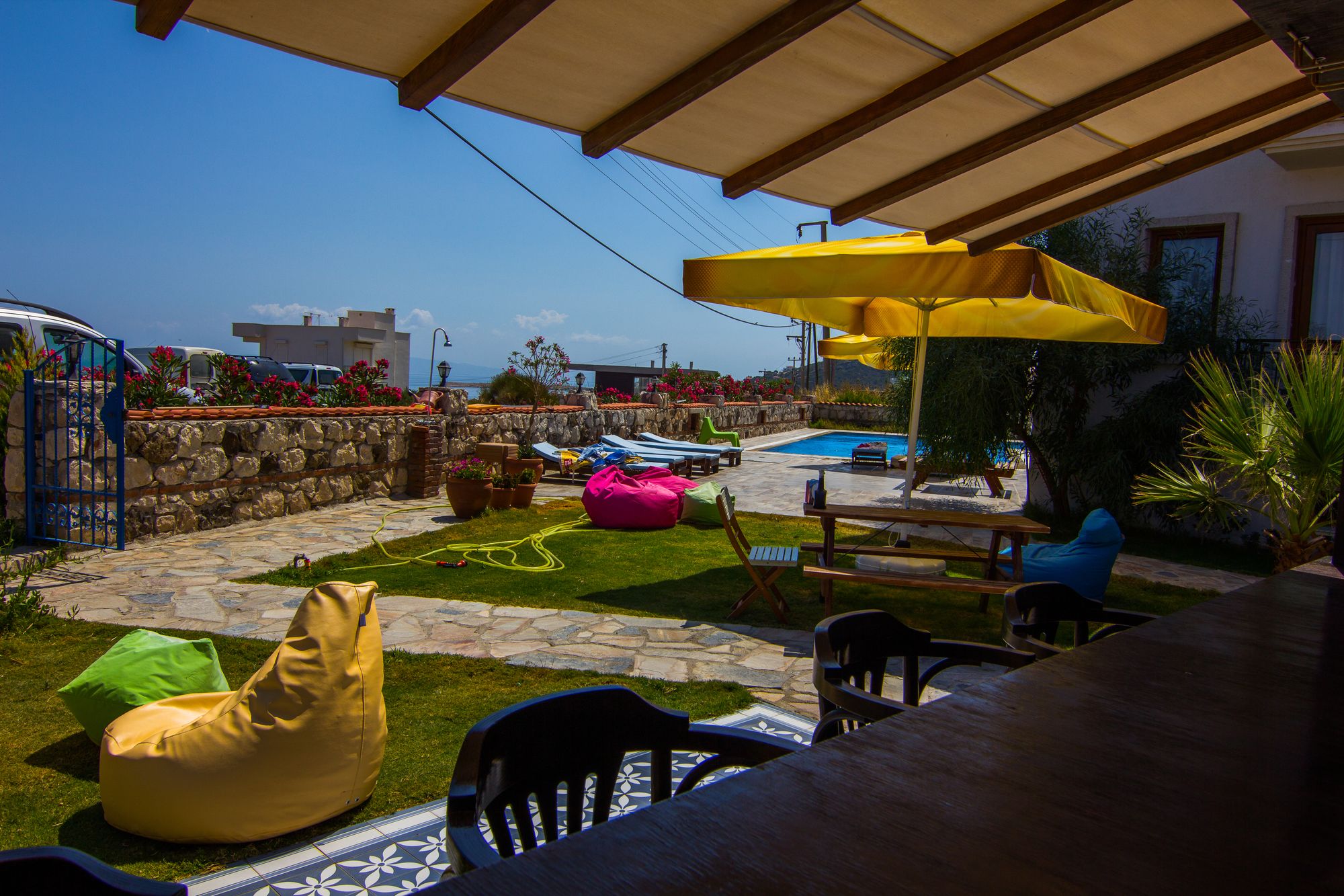 Karaburun Konak Hotel