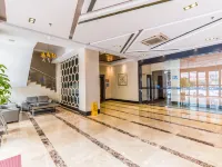 Park Lane Yiju Hotel (Jiangmen Taishan Pedestrian Street Pinghu Road) Taishan, Guangdong otelleri