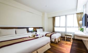 Ever Luck Hotel