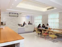 San Tung Fong Commercial Inn South Wing Hotel dekat Alun-alun St. Augustine