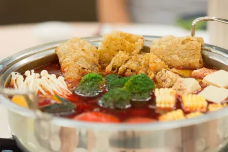 Lishan Guest House Отели рядом с достопримечательностью «Ферма Уй-Цзян»