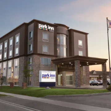 Park Inn by Radisson Brampton, on