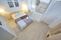 Guverna New City Accommodation Hotels near Pevex | Zadar