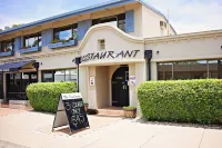 The Town House Motor Inn Hotels in Goondiwindi