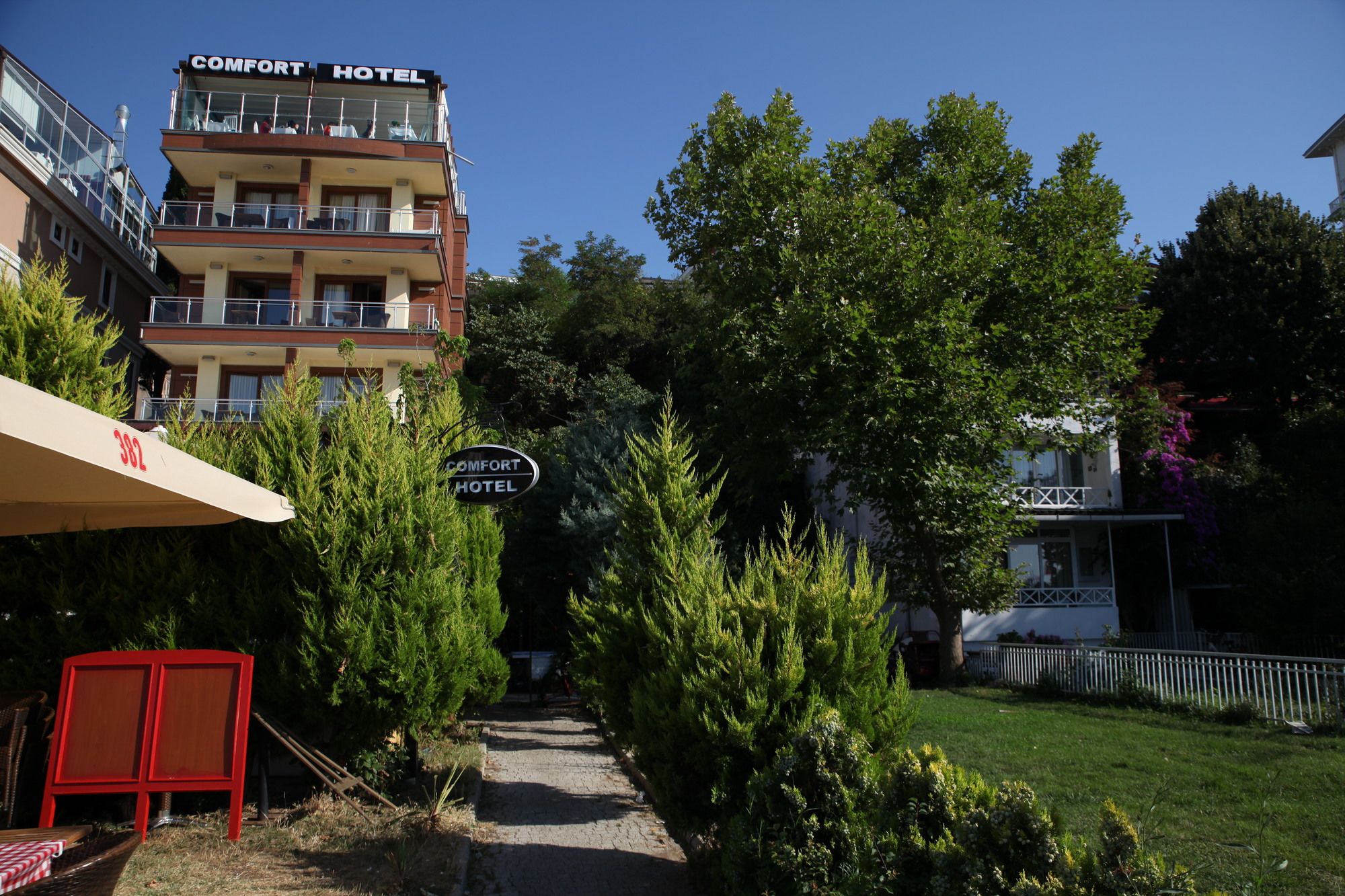 Büyükada Comfort Hotel