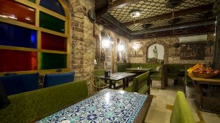 sultan-corner-suites