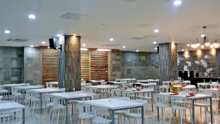 220m0w000000kjqhrA262 R 320 180 R5 D