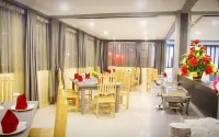 Grand Pangeran Khar Hotel - parking