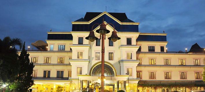 Puri Khatulistiwa Hotels in Sumedang Regency