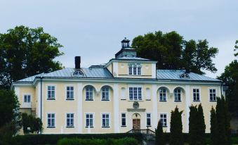 Haga Slott