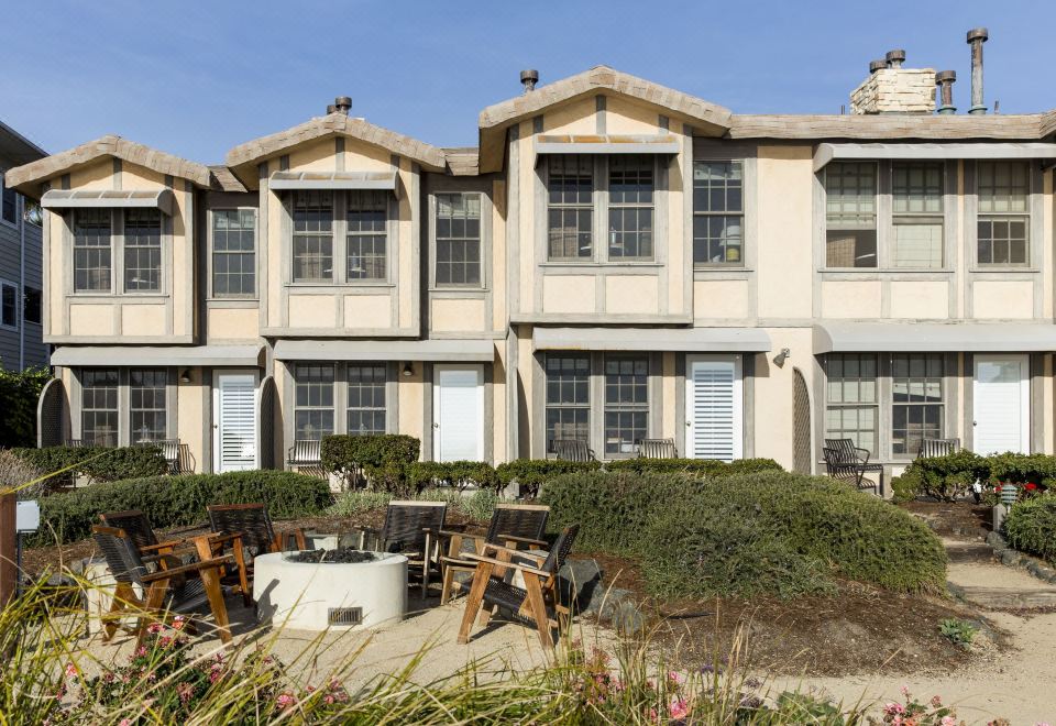 Cottage Inn by The Sea-Pismo Beach Updated 2023 Room Price-Reviews u0026 Deals  | Trip.com