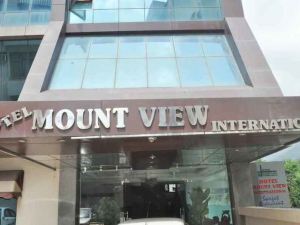 Hotel Mountview International