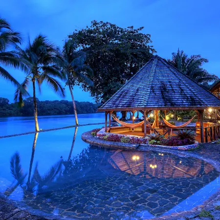 Tortuga Lodge