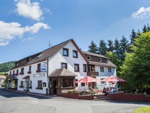 Genussgasthof Fuldaquelle & Berghof Wasserkuppe