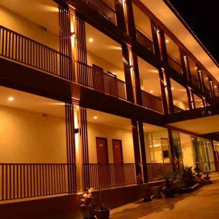 Yaibua Hotel