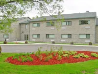 Residence & Conference Centre - Brockville Hotels in Brockville
