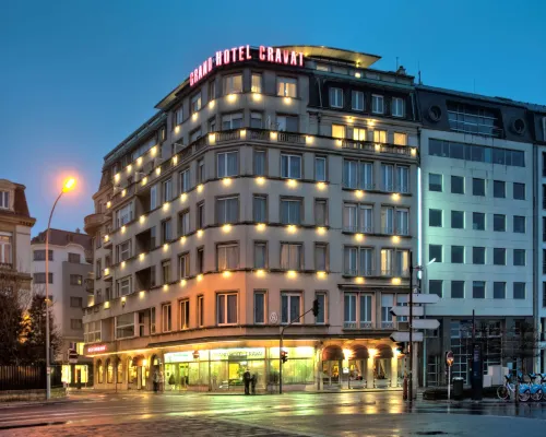 Grand Hotel Cravat Hotels near Dommeldange Train Station