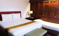 Shah's Beach Resort Hotels in Tanjung Kling
