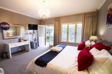 Bellgrove Guest House Sandton Отели рядом с достопримечательностью «Sandton Skye»