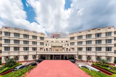 Howard Plaza the Fern, Agra Hotel dekat माँ मंदिर