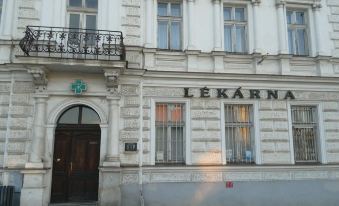 Penzion a Restaurace Na Jízdárně