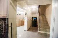 Tranquil Mews Hotel