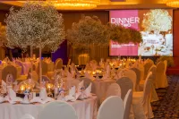 Dubai Marine Beach Resort & Spa