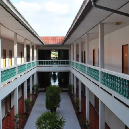 Grand Mansion Hotel