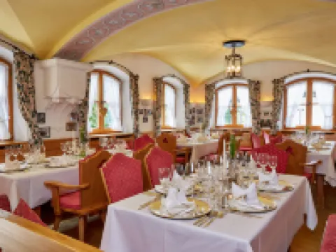 โรงแรมอัมบาเดอร์เซ โรงแรมในGrainau